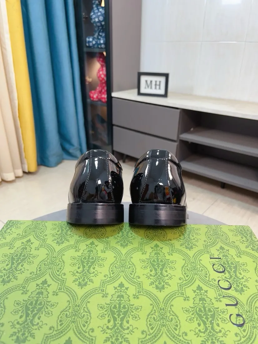 Men's Men's Shoes 💰520🌹🌹【GUCCI】The most popular classic Gucci leather shoes. Synchronized with the official website, the upper is made of Italian first-layer cowhide ➕cowhide lining, with unique brand and unique craftsmanship. Highlighting the hot style of the new year. Stop hesitating, stop wandering, get it now. Number: 38--44